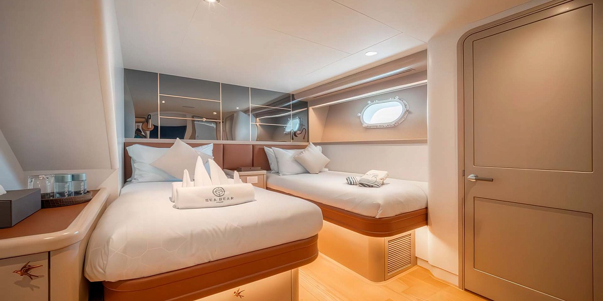 Аренда мега яхты Sea Bear Westport 130 на Пхукете